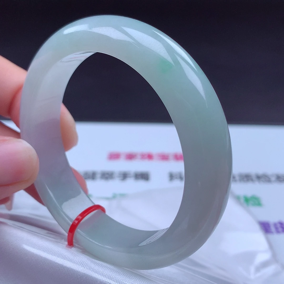 有***盼未镶嵌手镯翡翠手镯001656