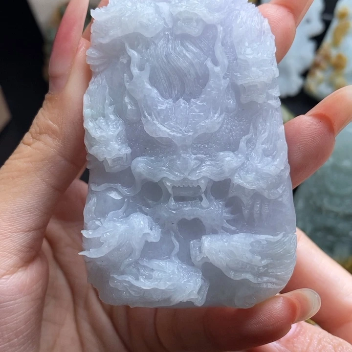 定制翡翠未镶嵌九龙