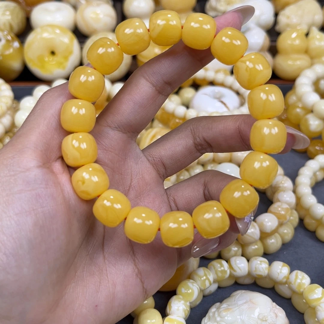 琥珀未镶嵌手串……