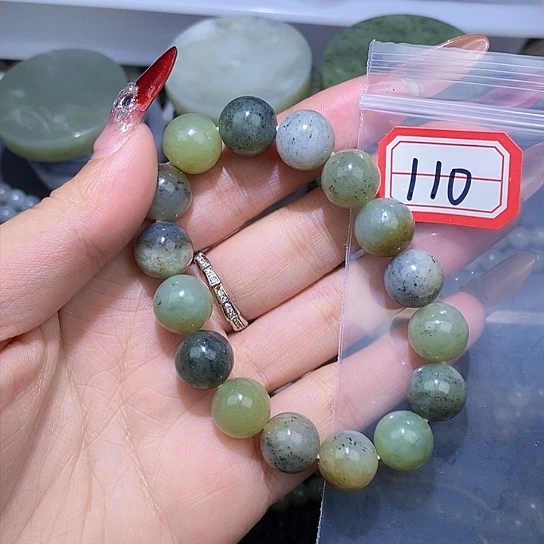 和田玉和田玉边角料随机发未镶嵌