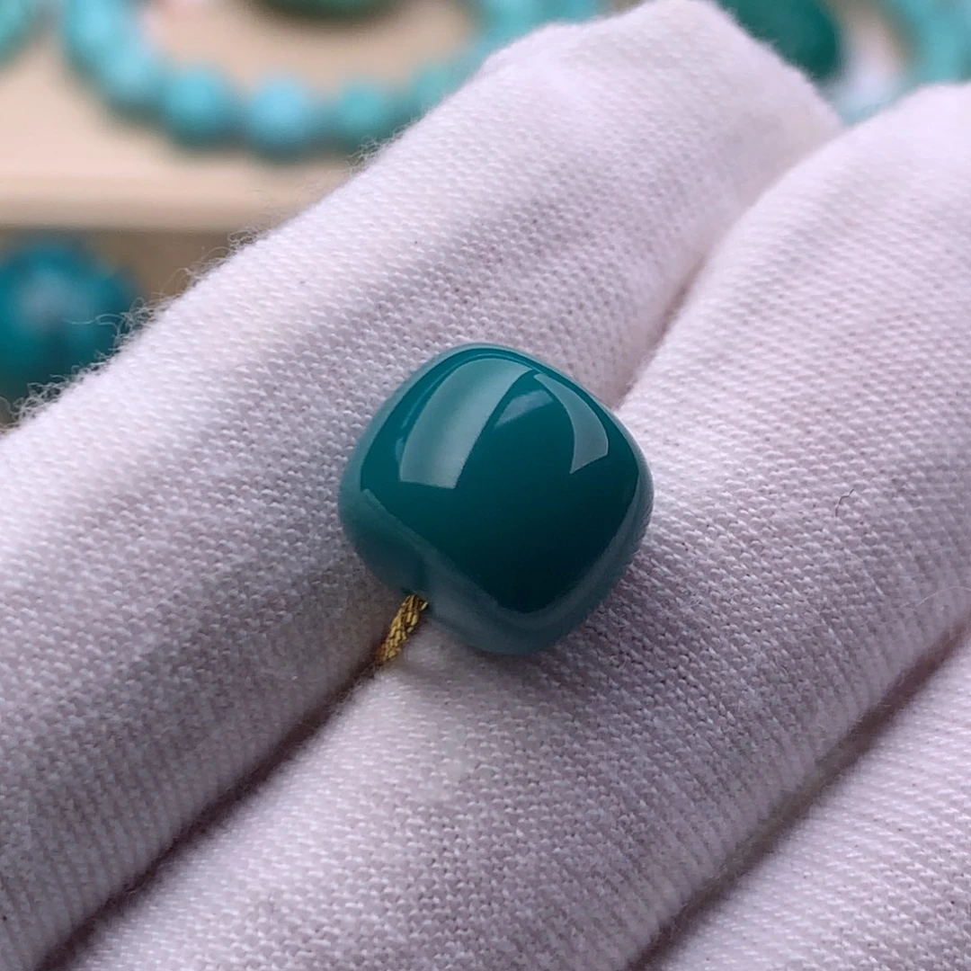 绿松石未镶嵌珠宝奇石10.8尺寸