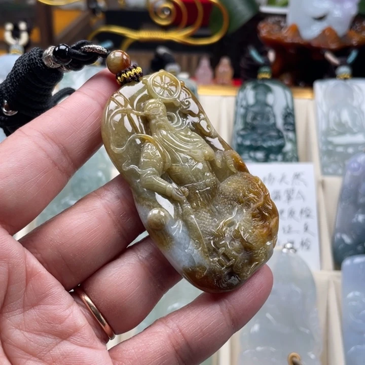 翡翠未镶嵌挂件玉