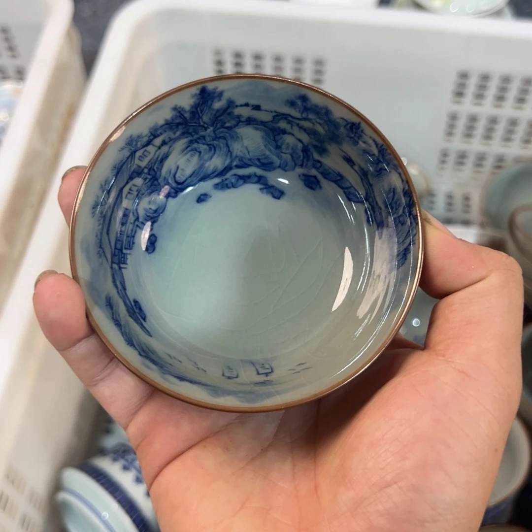 淘泥山水普洱杯微瑕