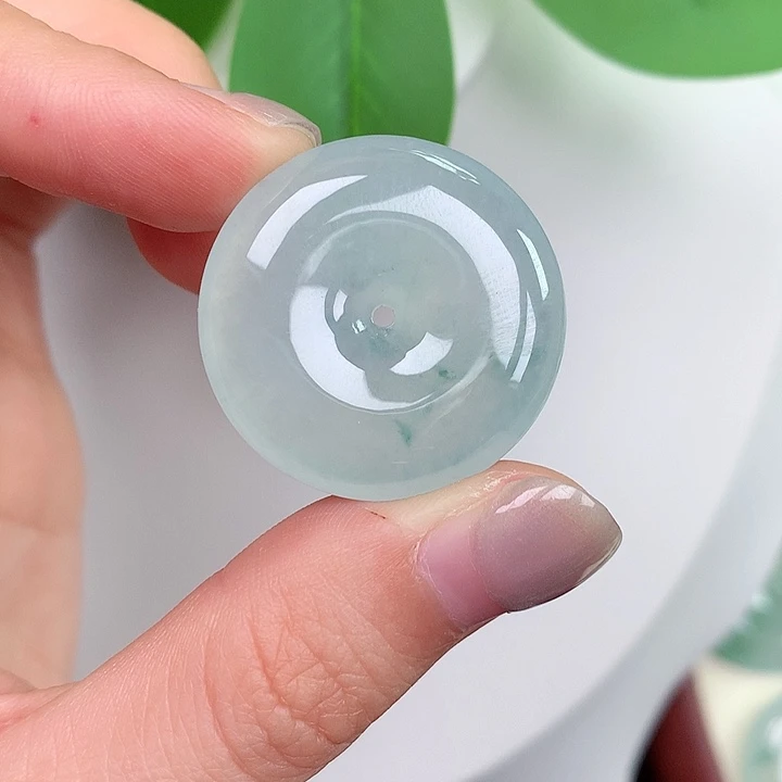 翡翠未镶嵌颈饰27.6-5.8mm