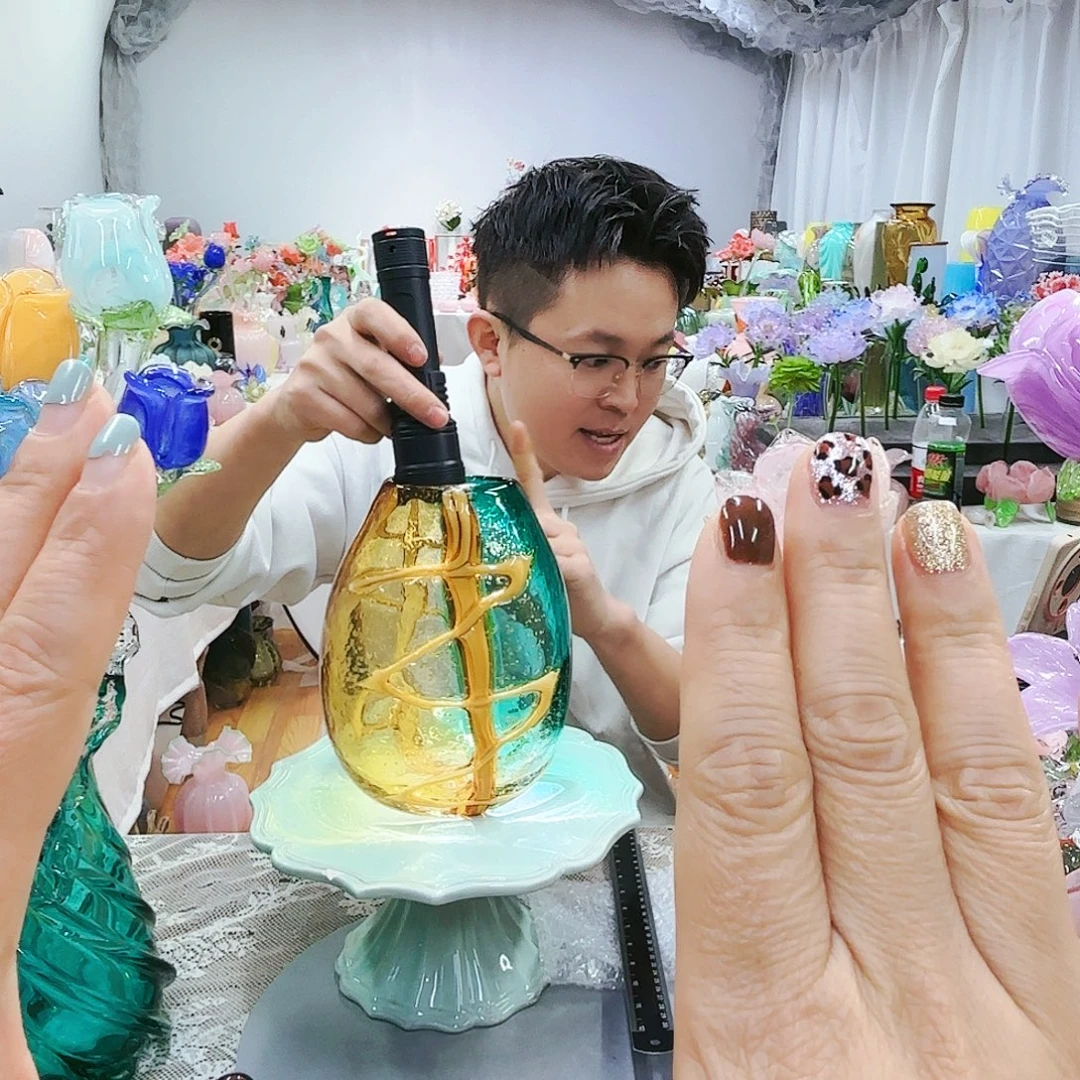 福利不退不换琉璃艺术品