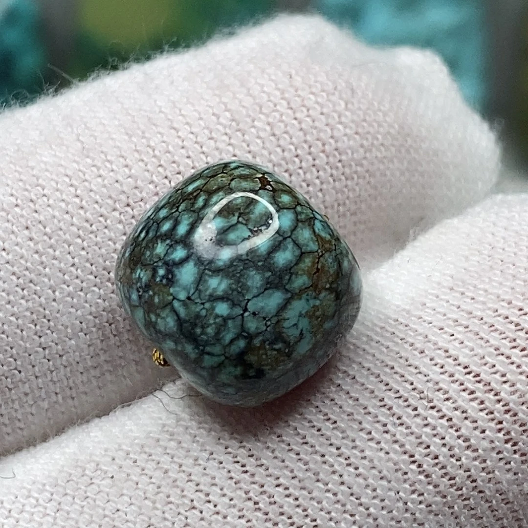 绿松石未镶嵌天然原矿 带武汉地大证书