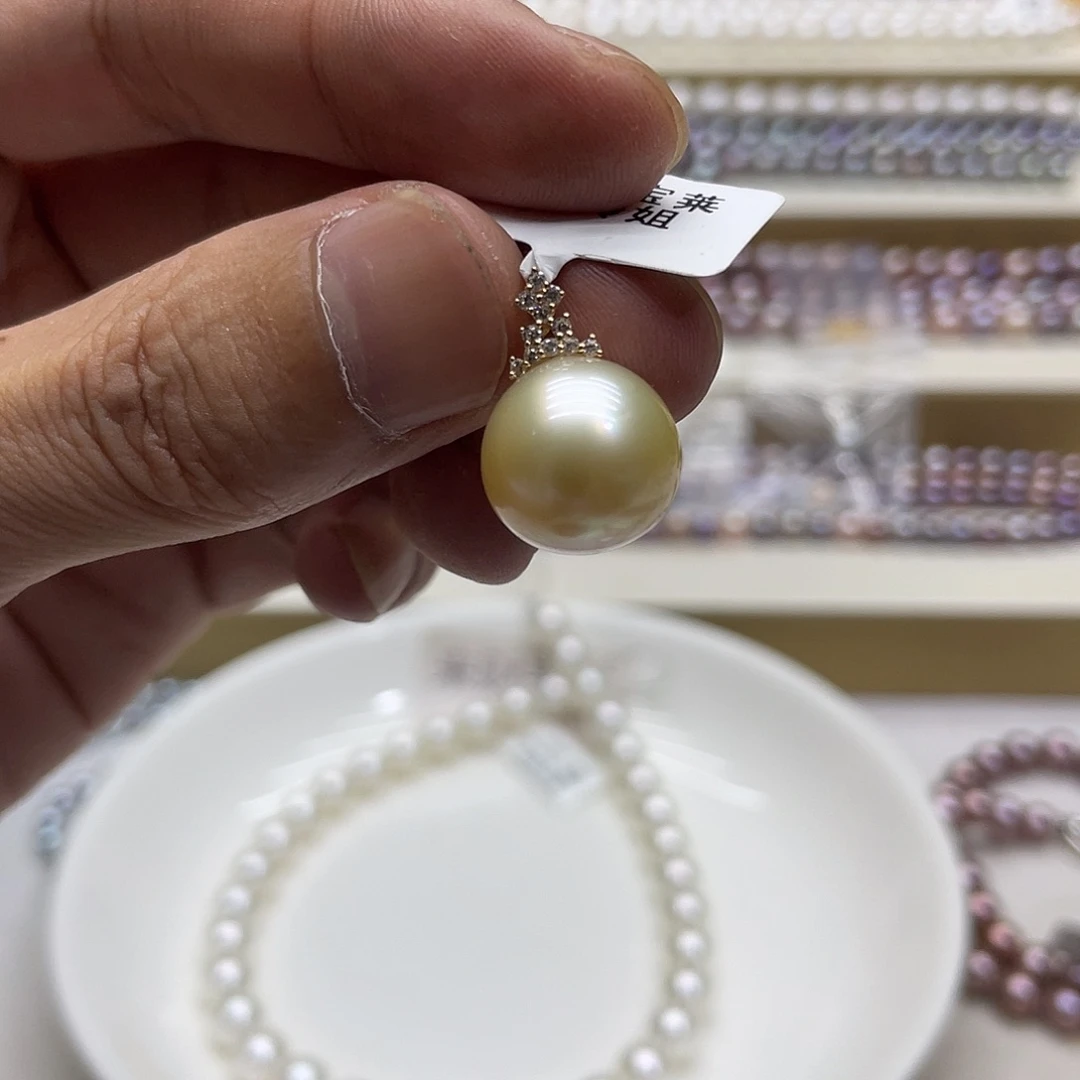 海水珍珠18K金镶嵌颈饰