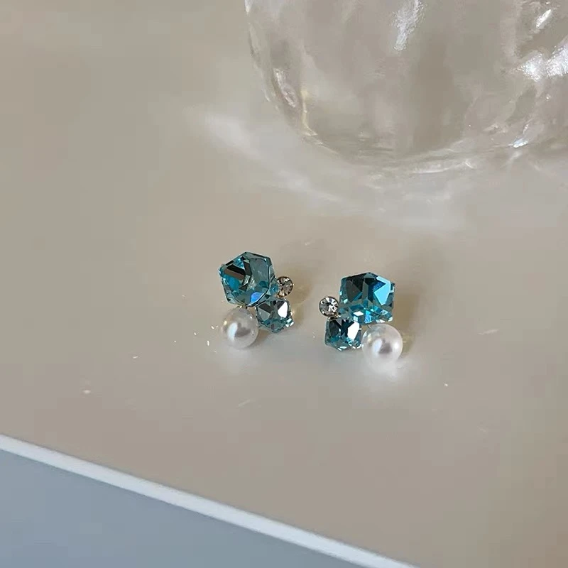 铜合金耳饰 C08 蓝色方糖耳钉