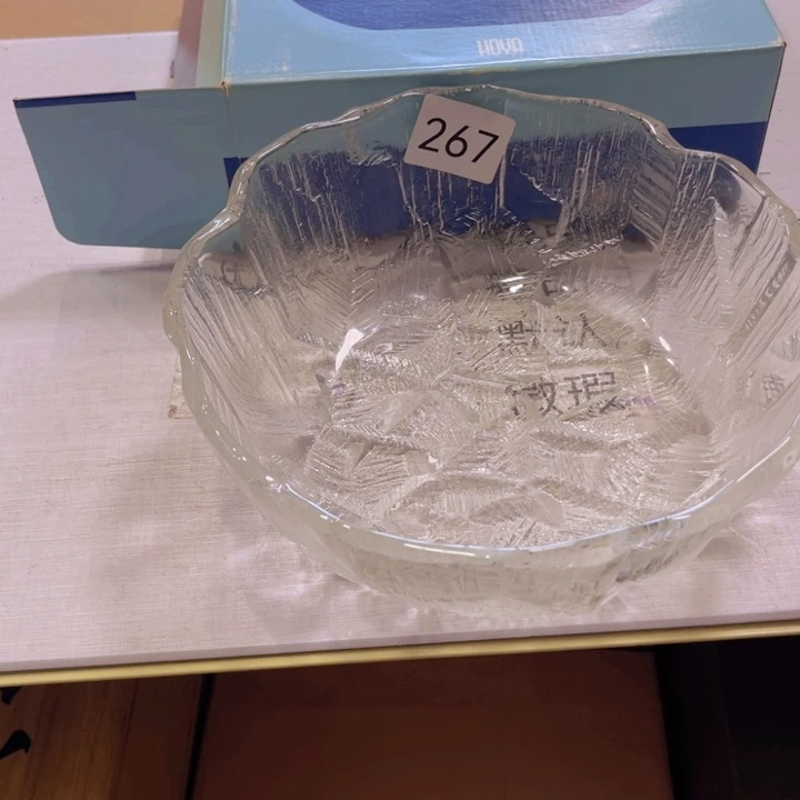 盖碗瓷器制作工艺精湛