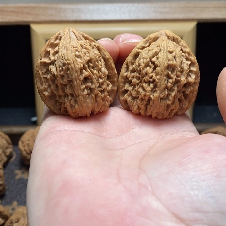 文玩核桃吊坠39/38/41凹底