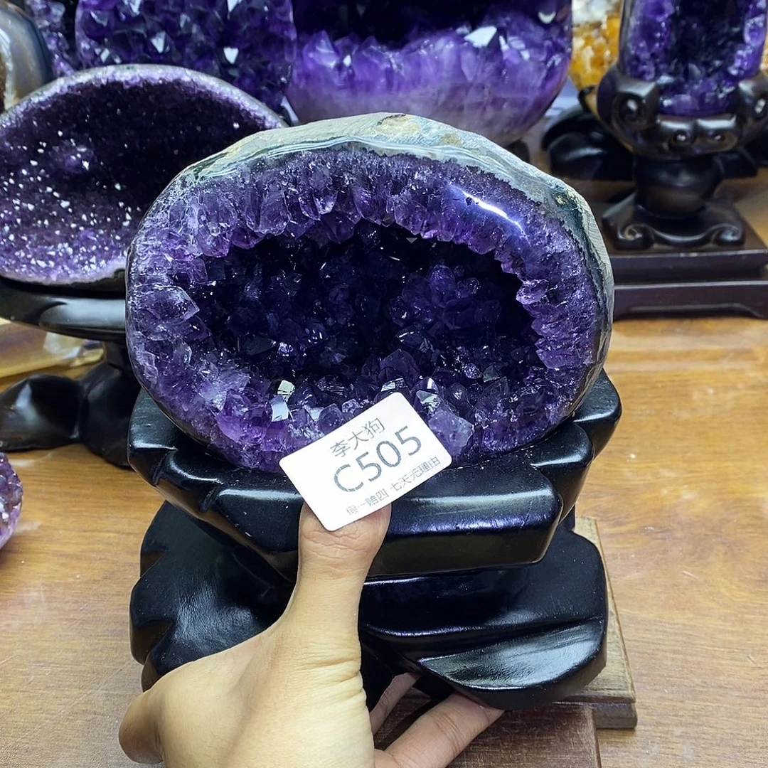 紫晶未镶嵌大型摆件（非配饰）