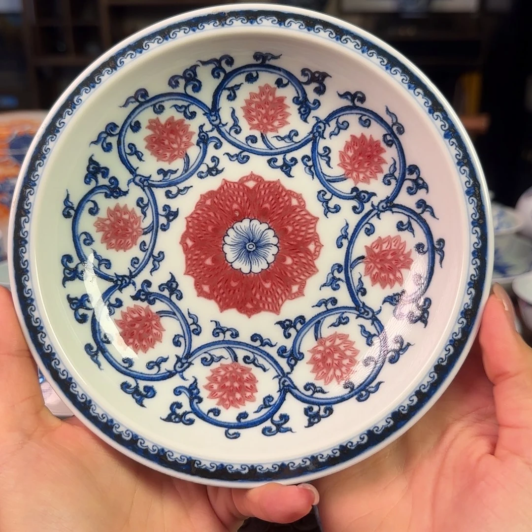 重工青花釉里红壶承手绘