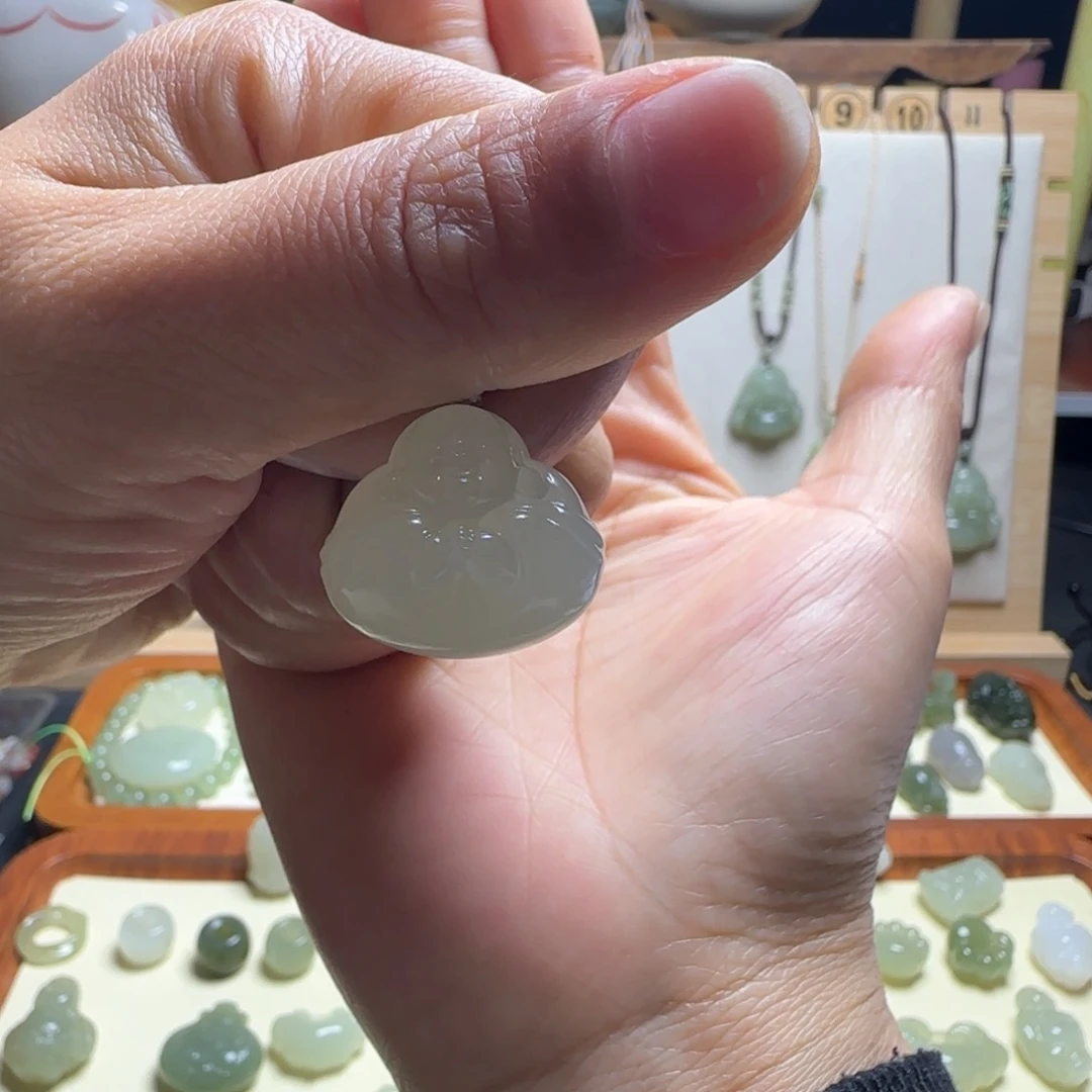 和田玉颈饰未镶嵌0****0