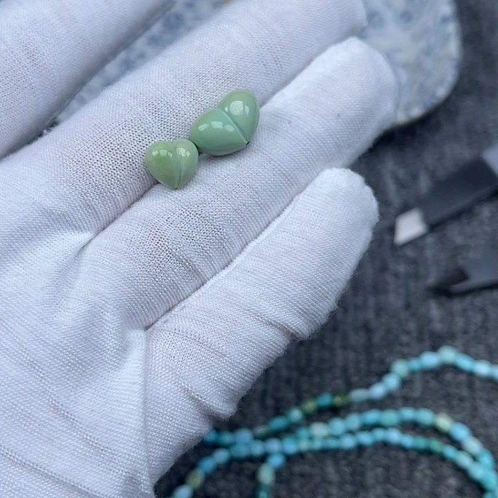 胡***壳绿松石未镶嵌其他