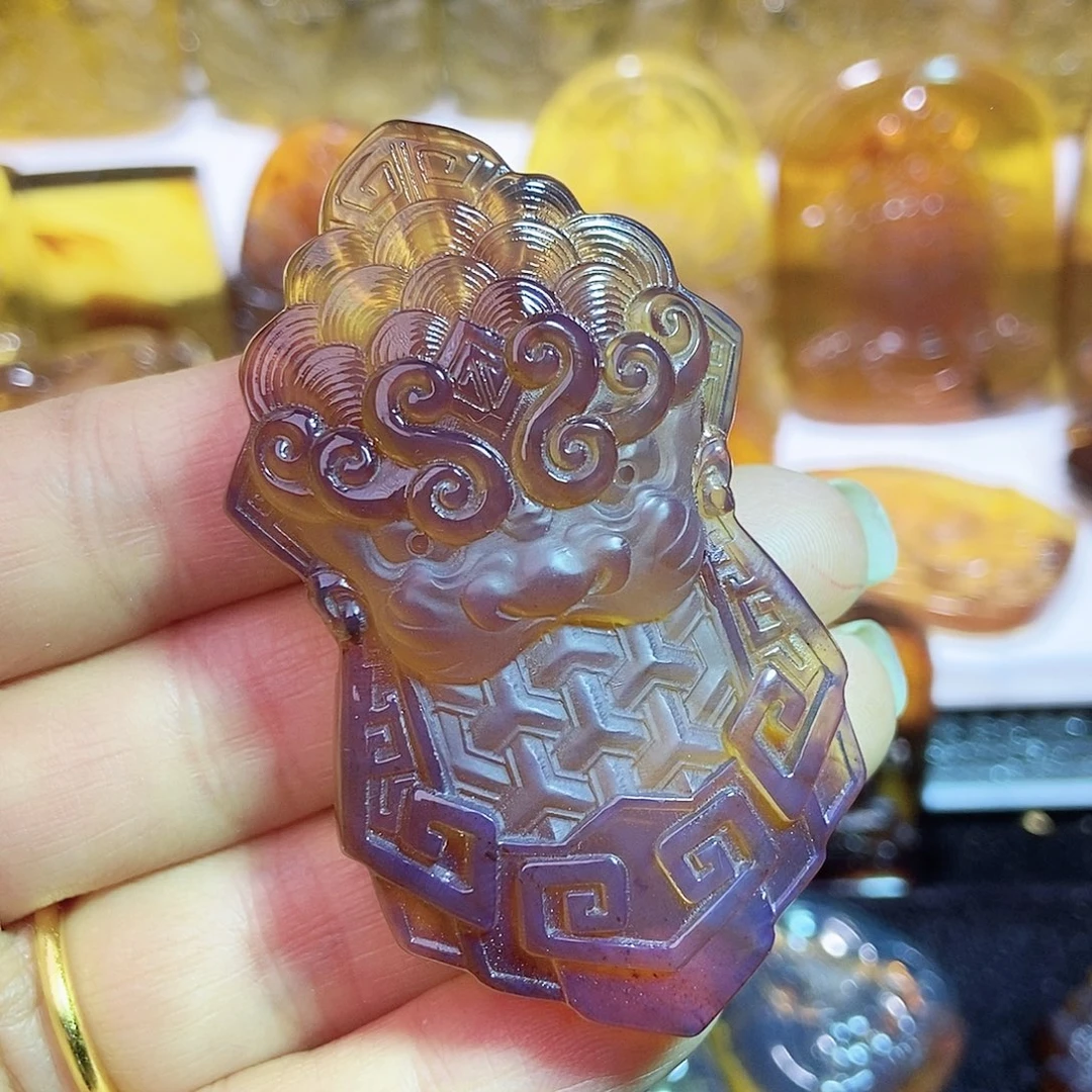 琥珀颈饰未镶嵌唐玄甲