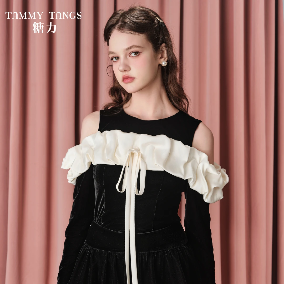 【老板娘夏天】糖力 秋季长袖设计感撞色收褶露肩丝绒上衣女修身