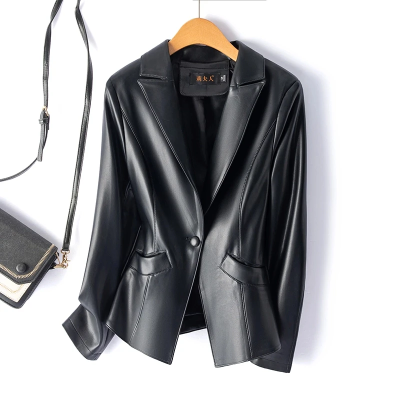海宁皮衣2025春秋新款修身西服短款外套皮夹克大码休闲