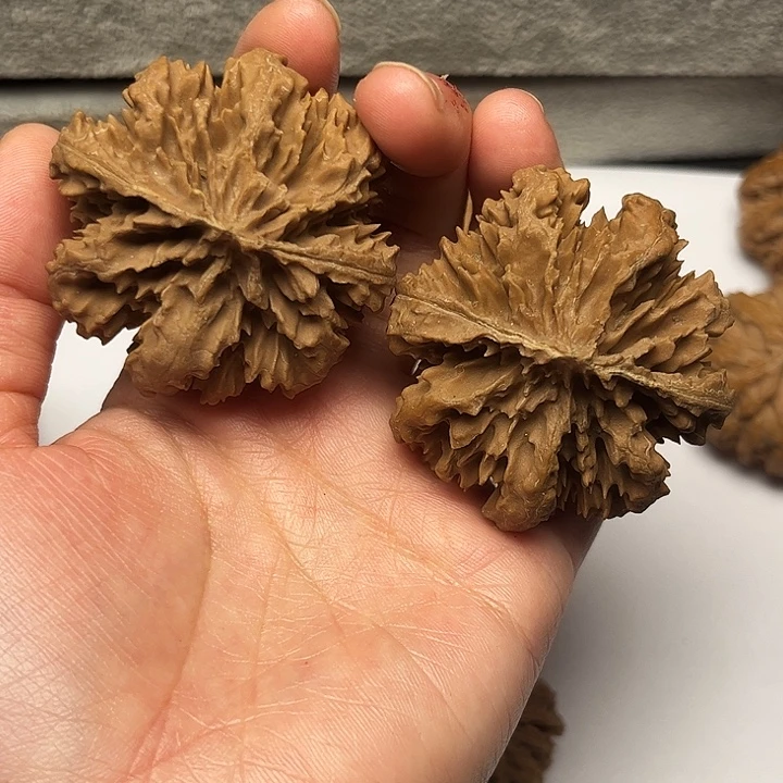 秦岭文玩核桃核桃