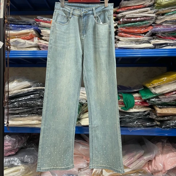 8109秋季新品女装直筒牛仔裤