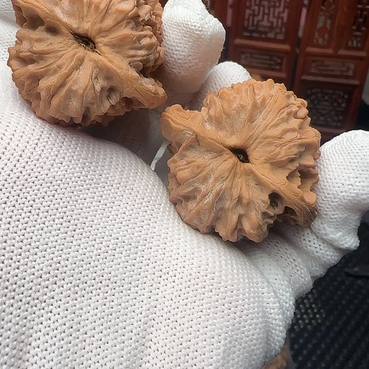 Z***吊坠文玩核桃全品桃叶42尺