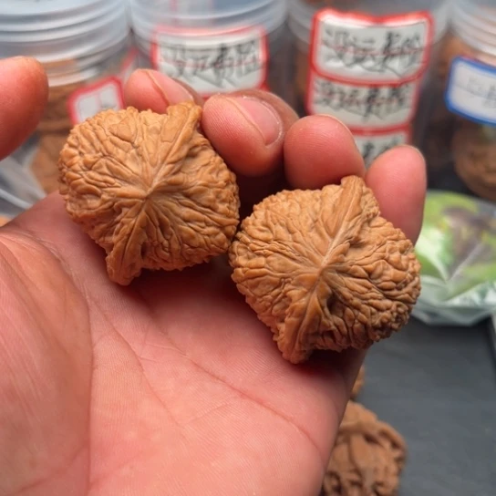 把件文玩核桃泥鳅背42