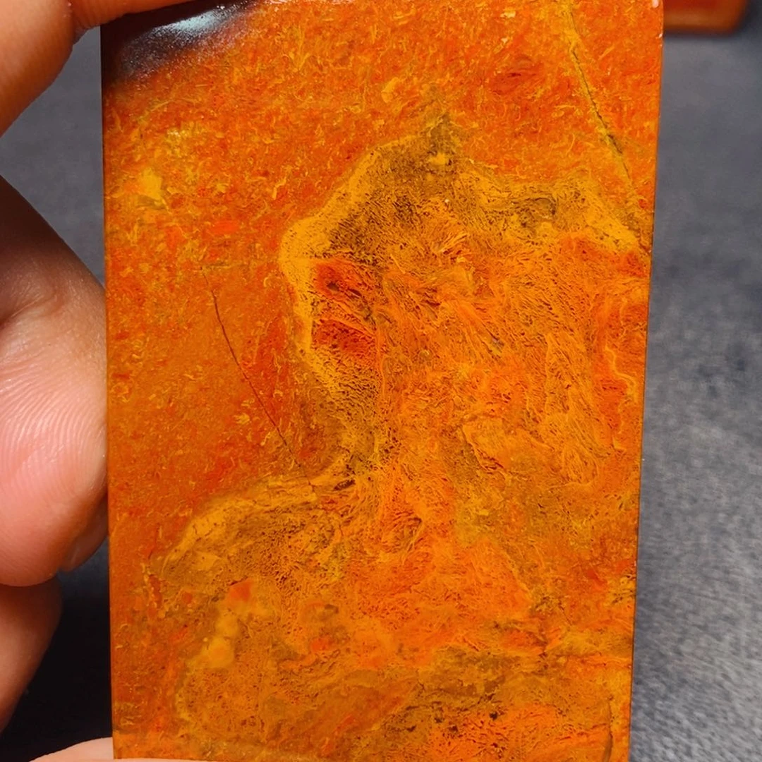 未镶嵌颈饰玛瑙/玉髓水*形