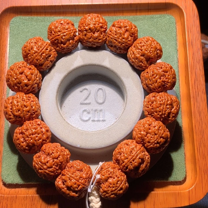 手串金刚菩提21+定制款无双梅花