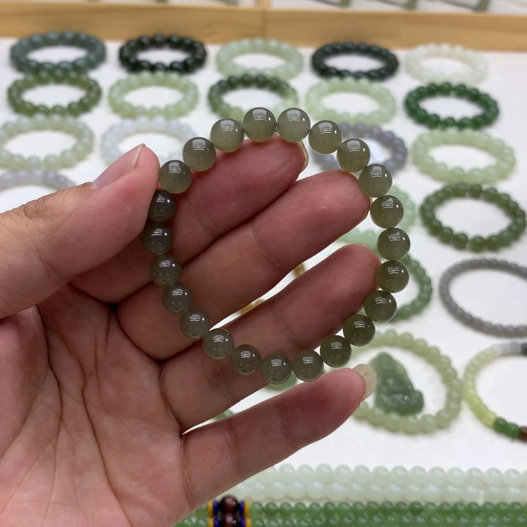 手串未镶嵌和田玉（冰藕灰7.7）