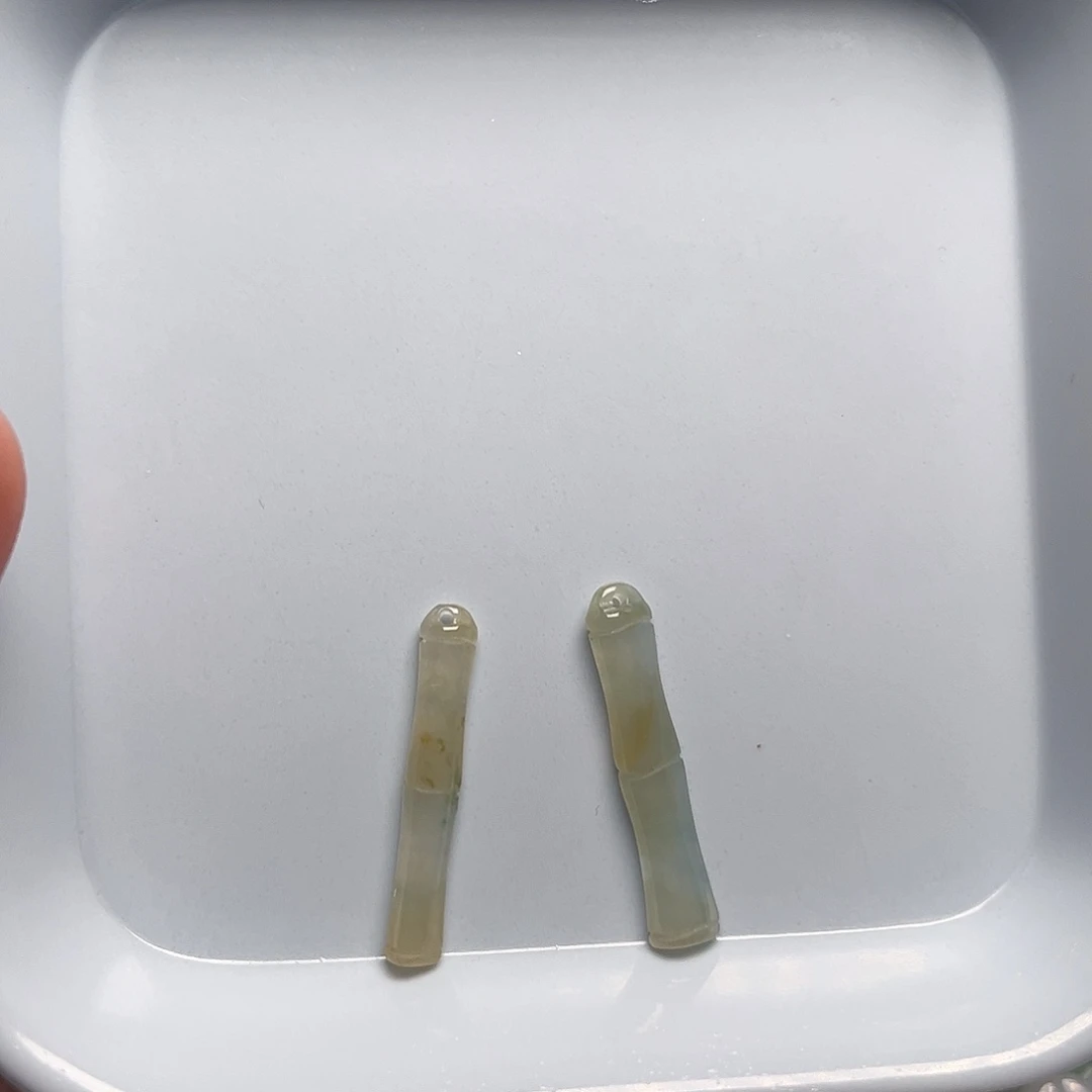 翡翠未镶嵌颈饰天然翡翠