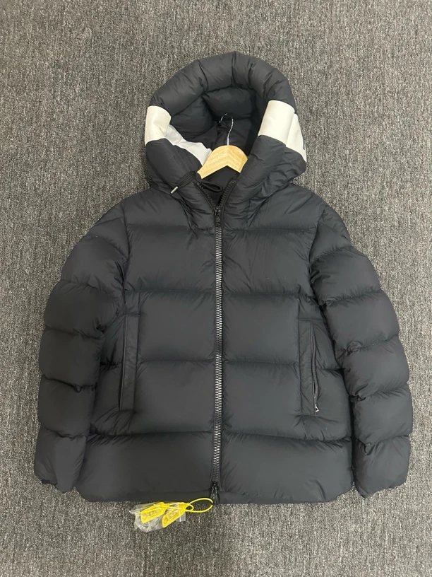 99新 蒙口 Moncler 蒙口 字母logo羽绒服 5码 98新