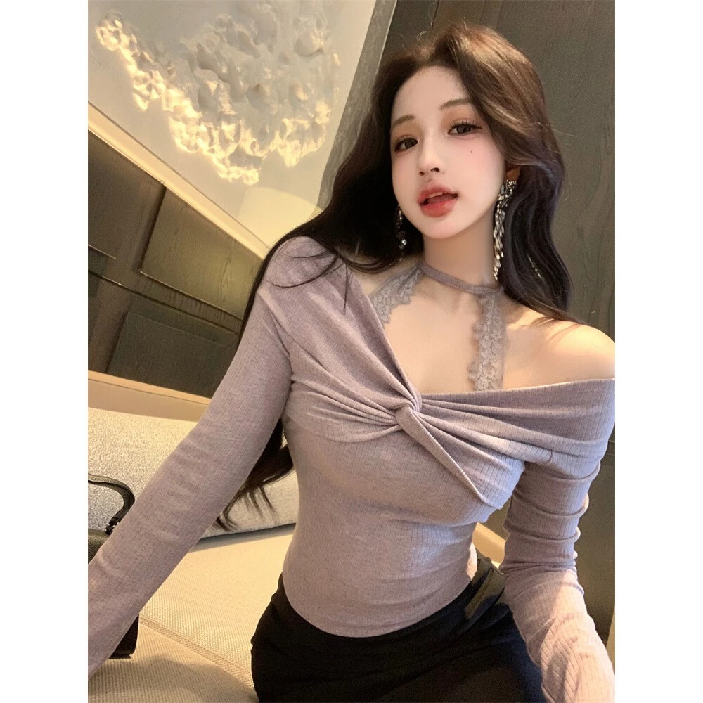纯欲蕾丝拼接挂脖V领扭结T恤女秋冬季修身收腰打底衫性感露肩上