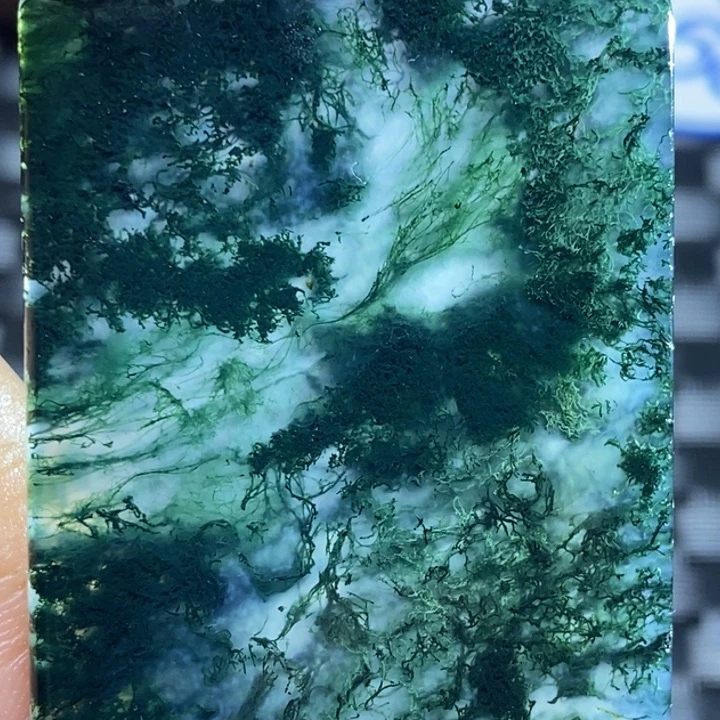 玛瑙/玉髓颈饰未镶嵌持*