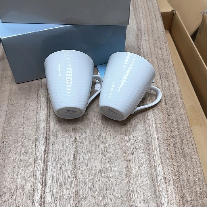 瓷片噗哈哈哈哈哈哈哈哈哈我笑