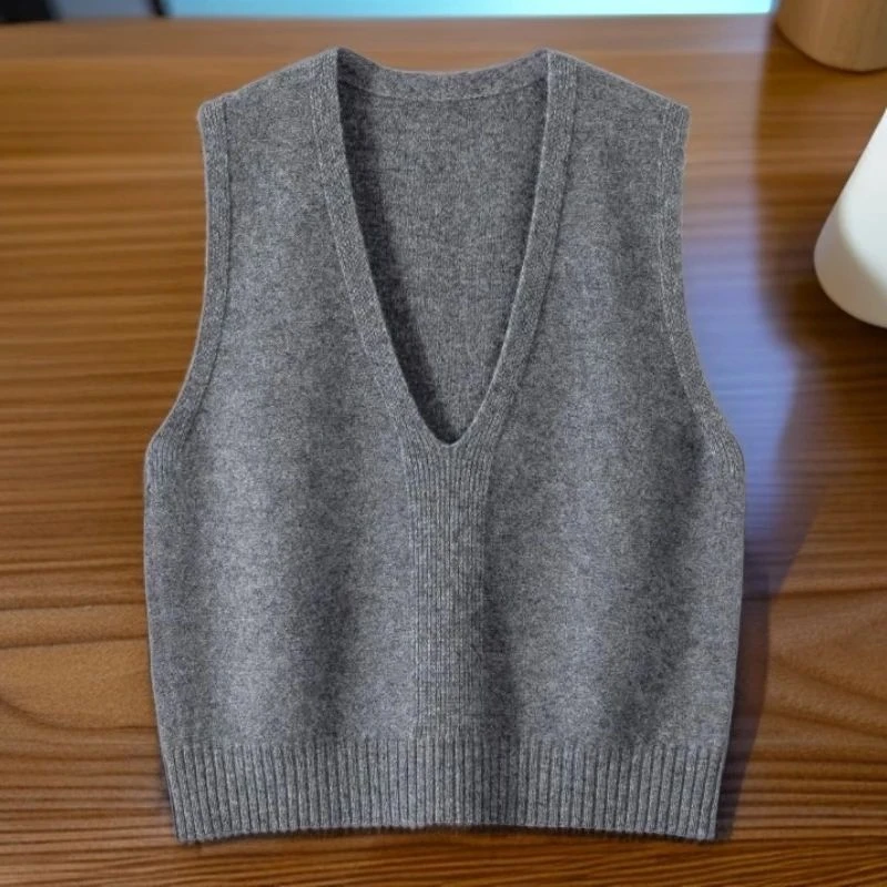 女V领针织马甲秋冬外穿慵懒风新中式国风百搭休闲洋气无袖背心