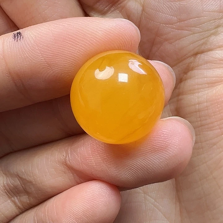 蜜蜡未镶嵌珠宝奇石