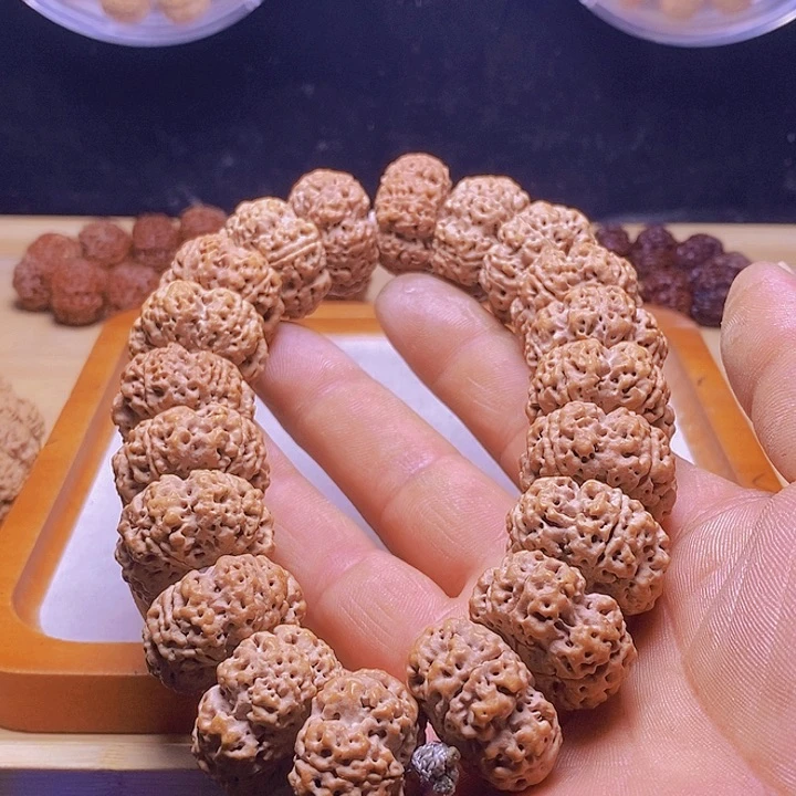 手串金刚菩提幸***生梁梅花款