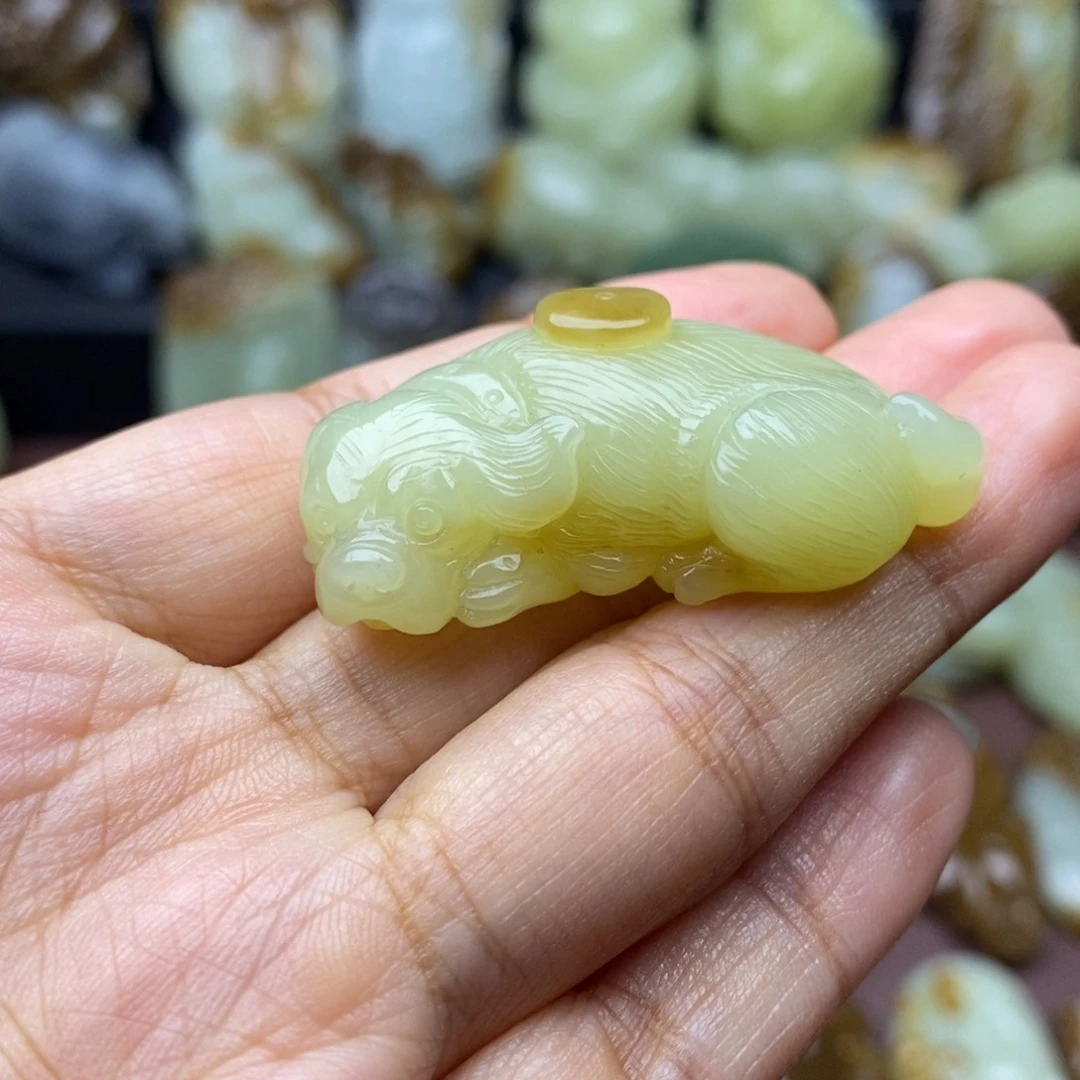 项链未镶嵌和田玉（糖玉）恩*?