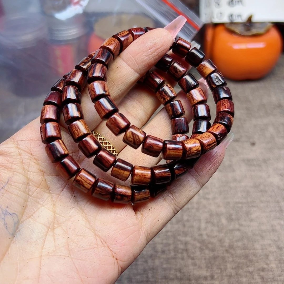 木海南红降卡8尺寸桶珠瑕疵