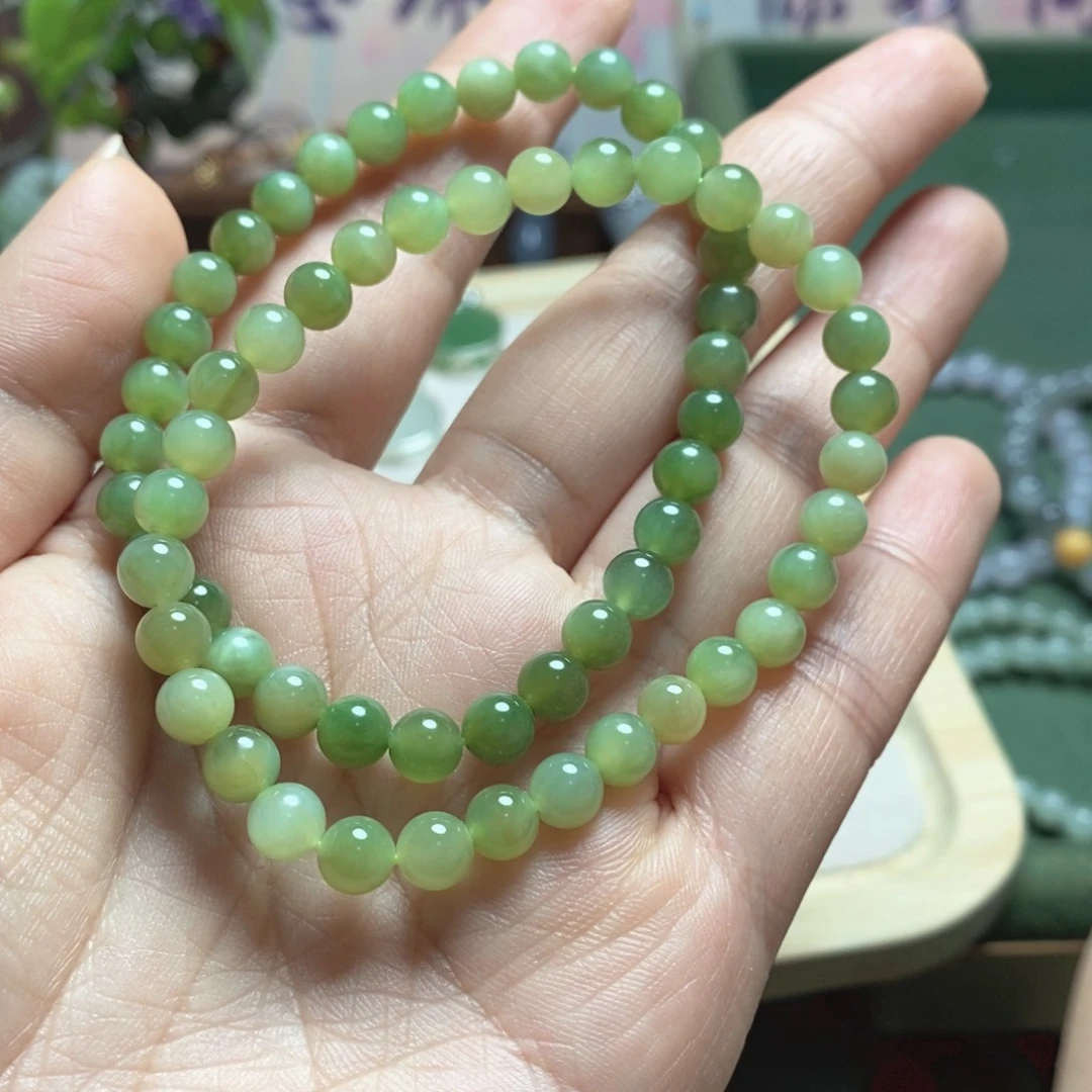 未镶嵌手串和田玉碧玉黑羊洞薄荷绿圆珠卡6mm拍1发1