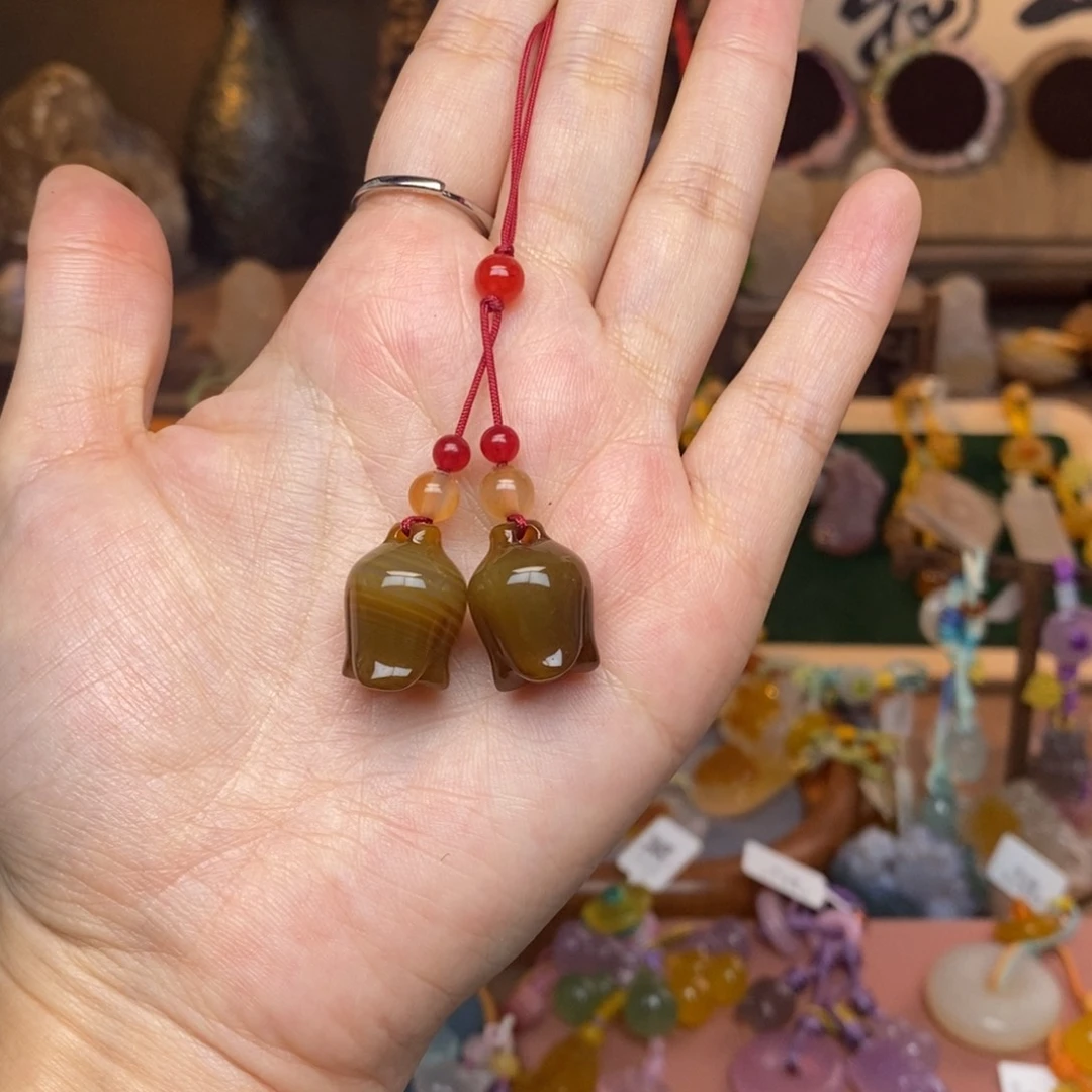 二***姐玛瑙/玉髓未镶嵌车挂