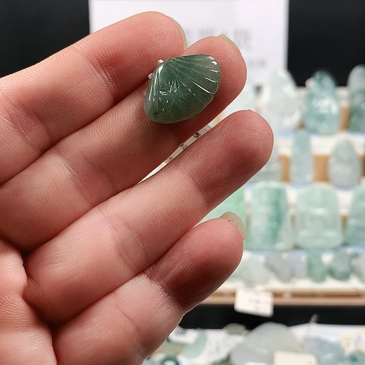 吊坠(不含链)未镶嵌翡翠20福贝