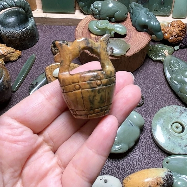 岫岩河磨玉（透闪石质玉）手绳未镶嵌