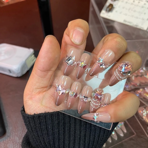 202  序号 | 款式待定丨 预售  七天左右发货| 显白穿戴甲