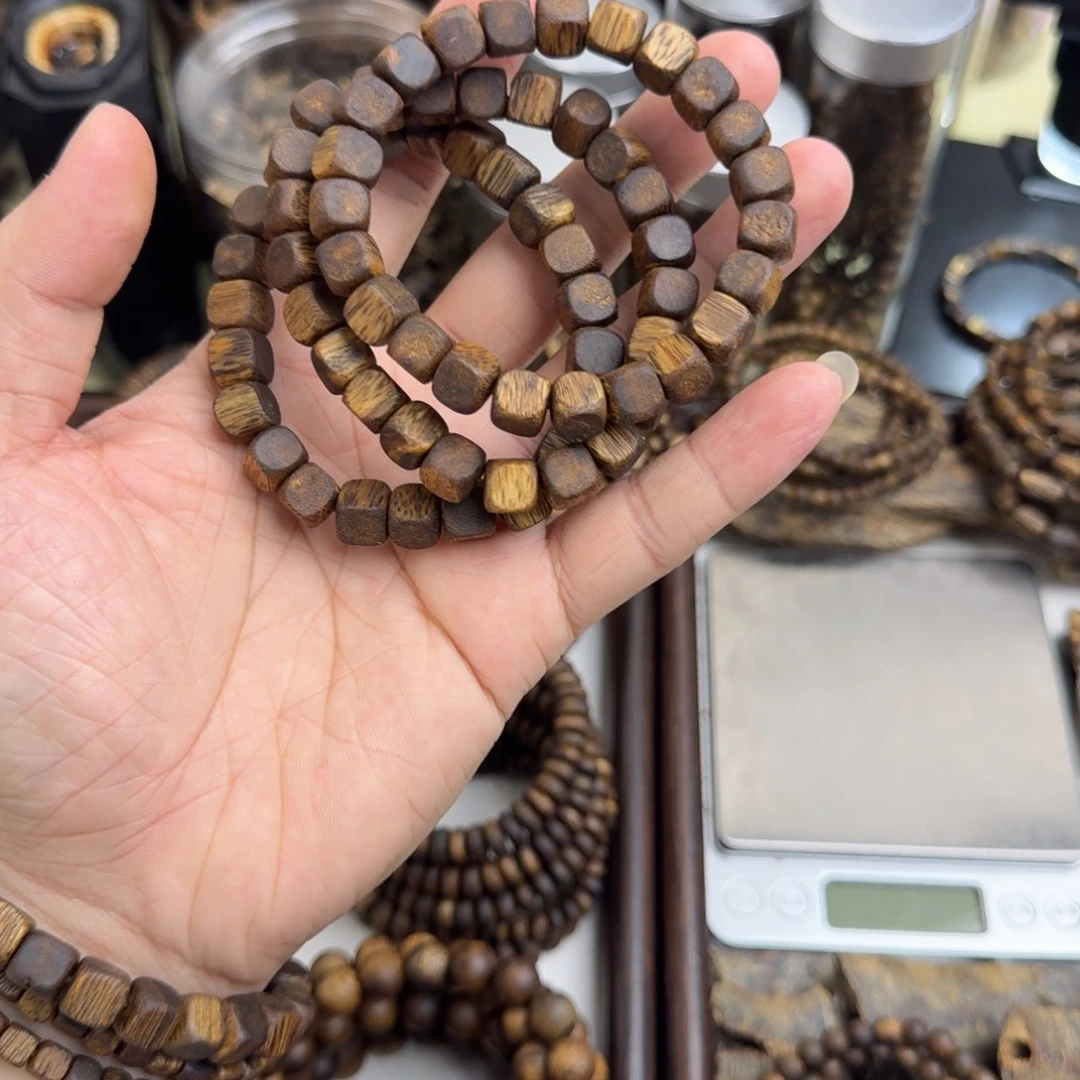 沉香沉香香囊奇楠沉香卡8方糖单圈