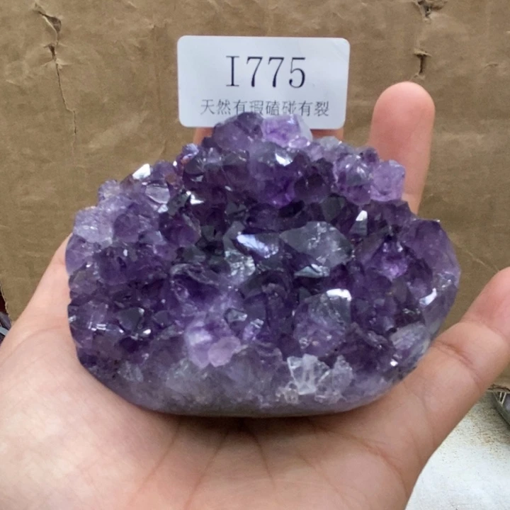 紫晶大型摆件（非配饰）未镶嵌