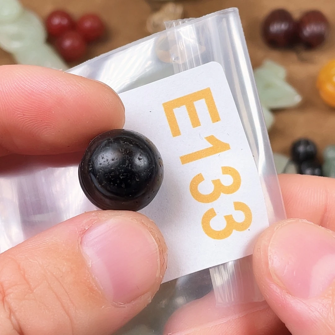 玛瑙/玉髓合金颈饰