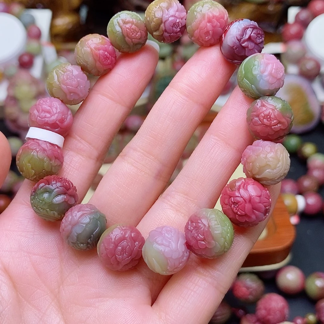 玛瑙/玉髓珠宝奇石未镶嵌萌**?盐源玛瑙定制