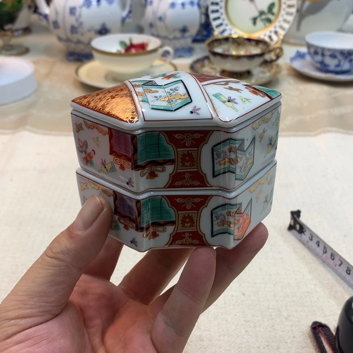 紫砂金瓷阁精品瓷器店