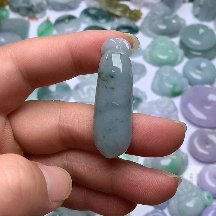 翡翠未镶嵌颈饰天然翡翠