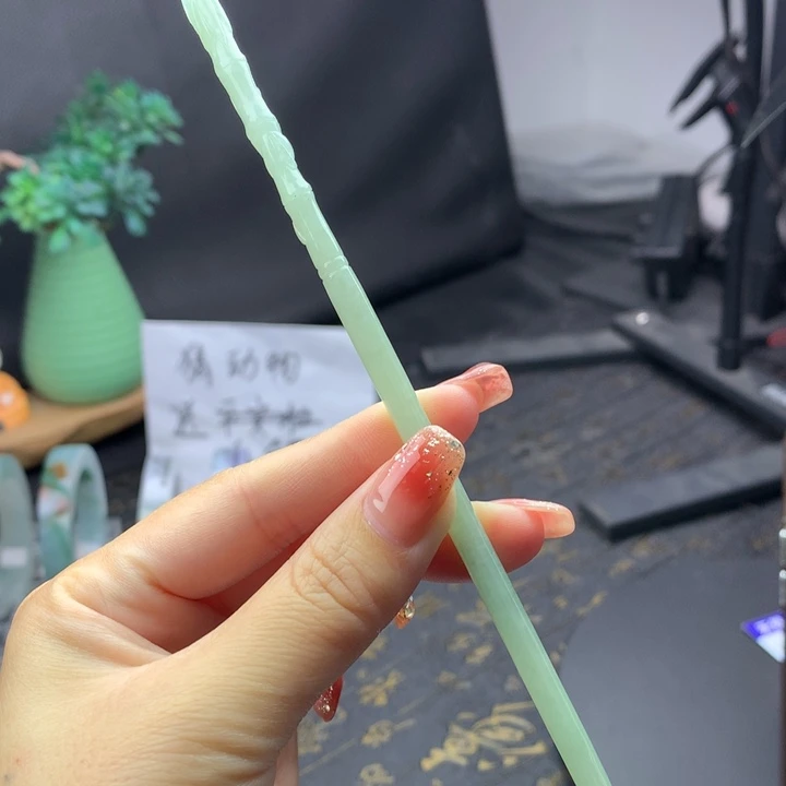 定制翡翠未镶嵌发簪